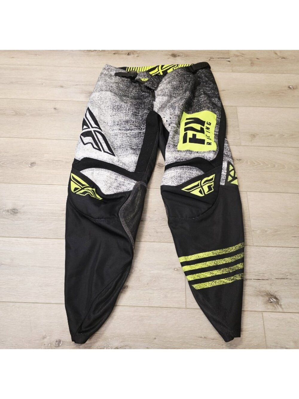 FLY Racing Motocross Kinetic Riding Pants MX Sz 34 Comfort/Protection Yellow/Blk